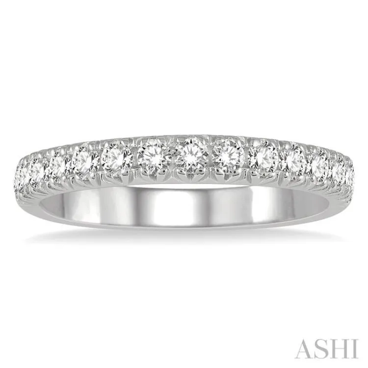 1/2 ctw 15Stones Round Cut Diamond Wedding Band in 14K White Gold