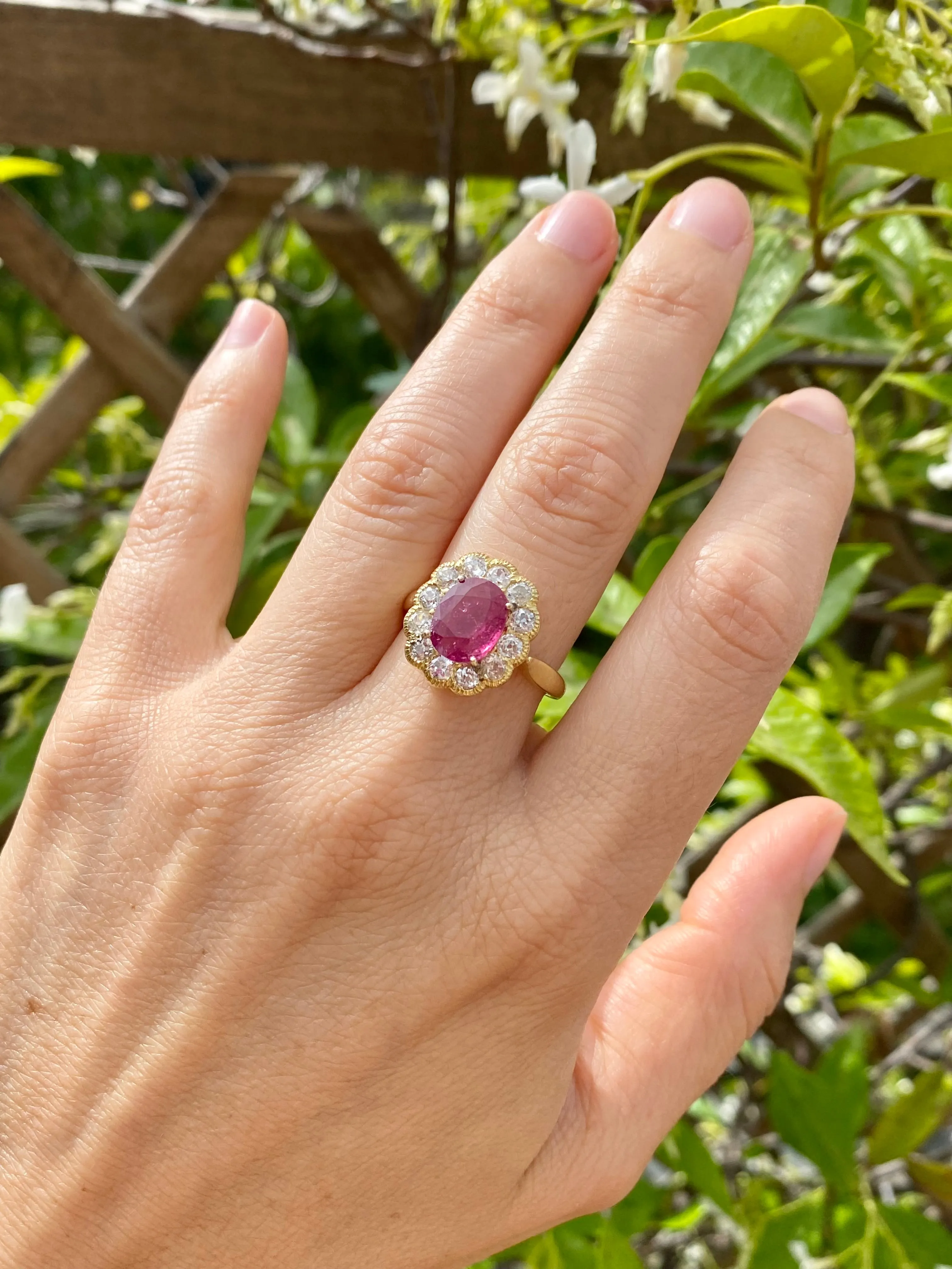 1800 Ruby Diamond Gold Cluster Ring