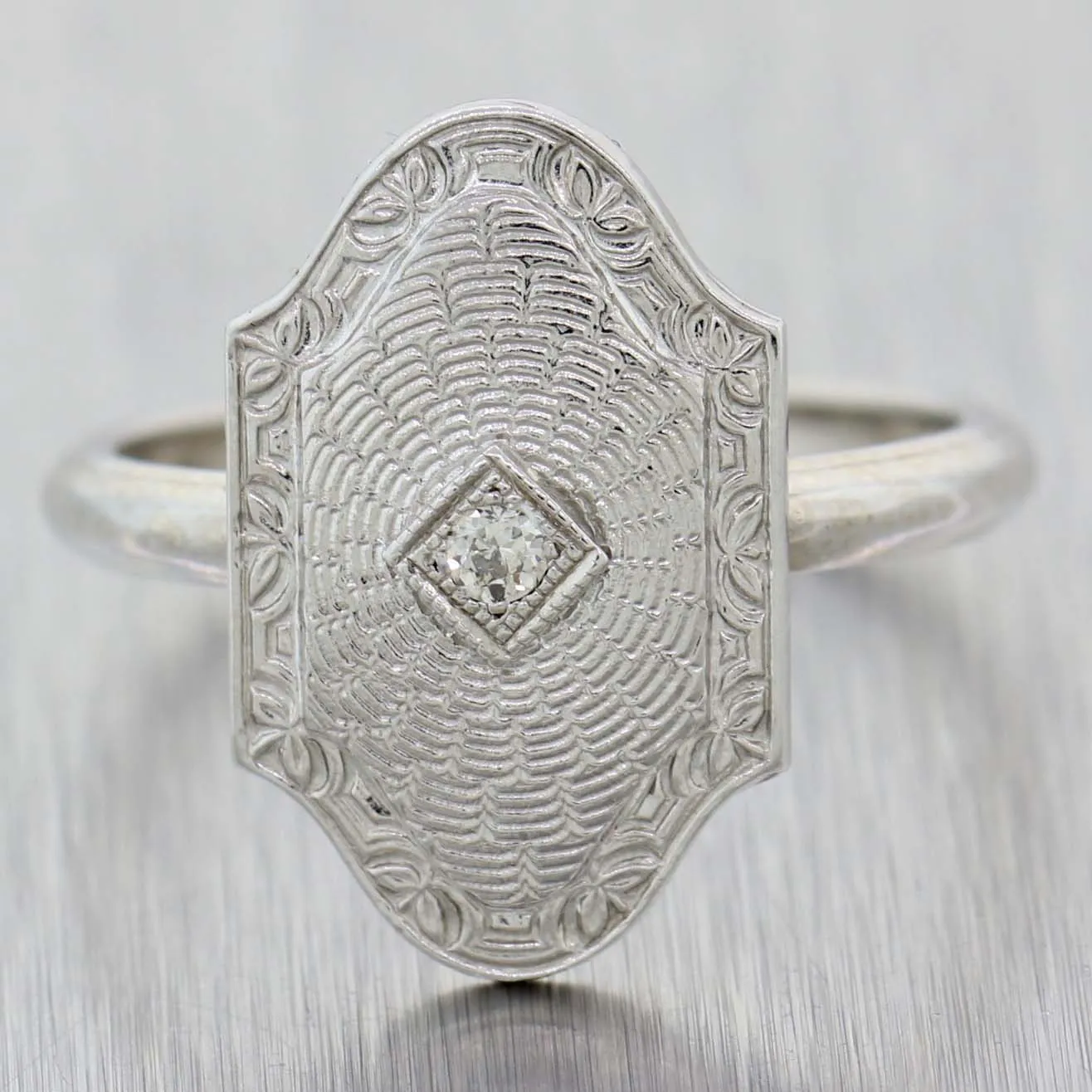 1930s Antique Art Deco Estate 14k White Gold .04ctw Diamond Cocktail Ring