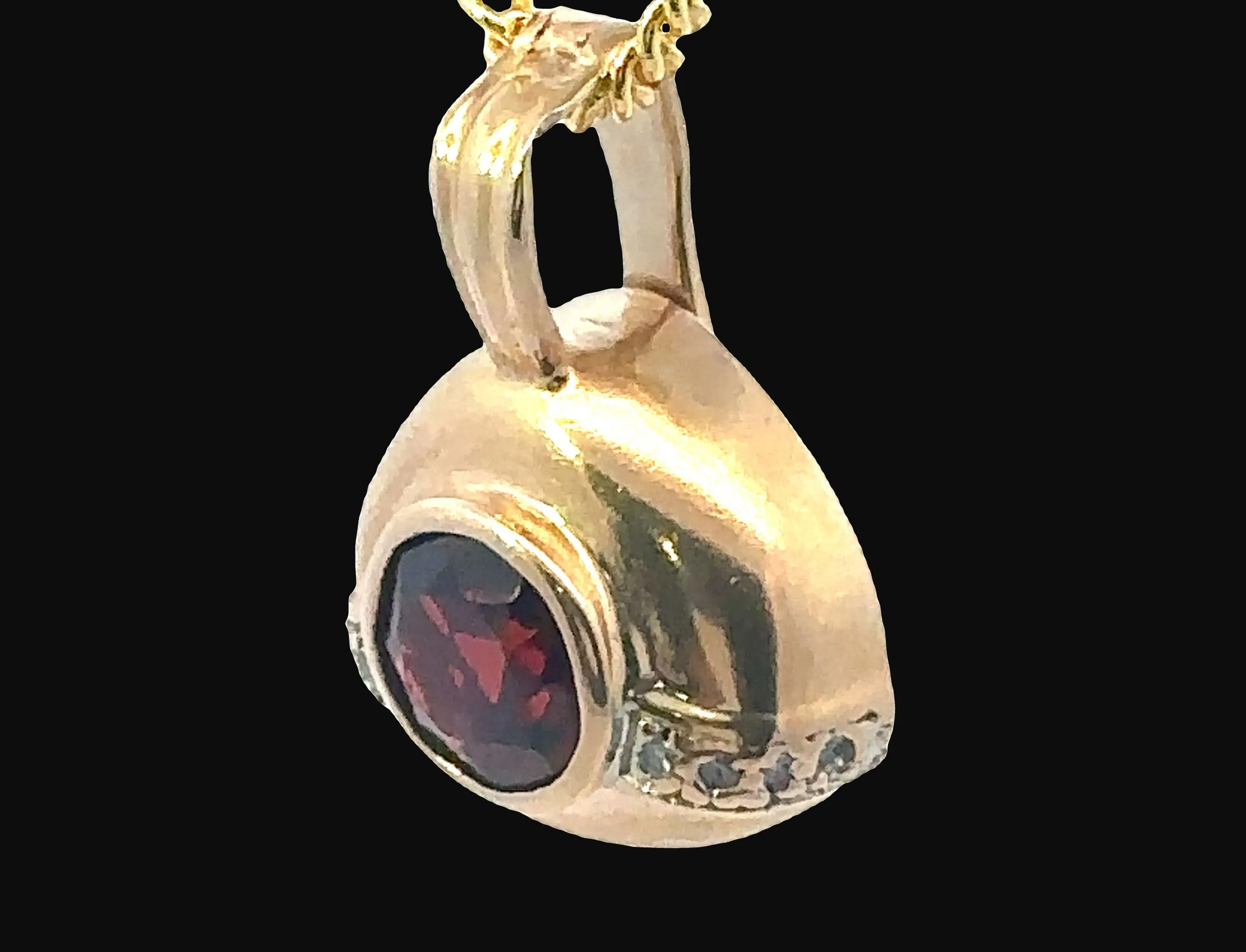 9ct Yellow Gold 9 stone Garnet & Diamond Pendant