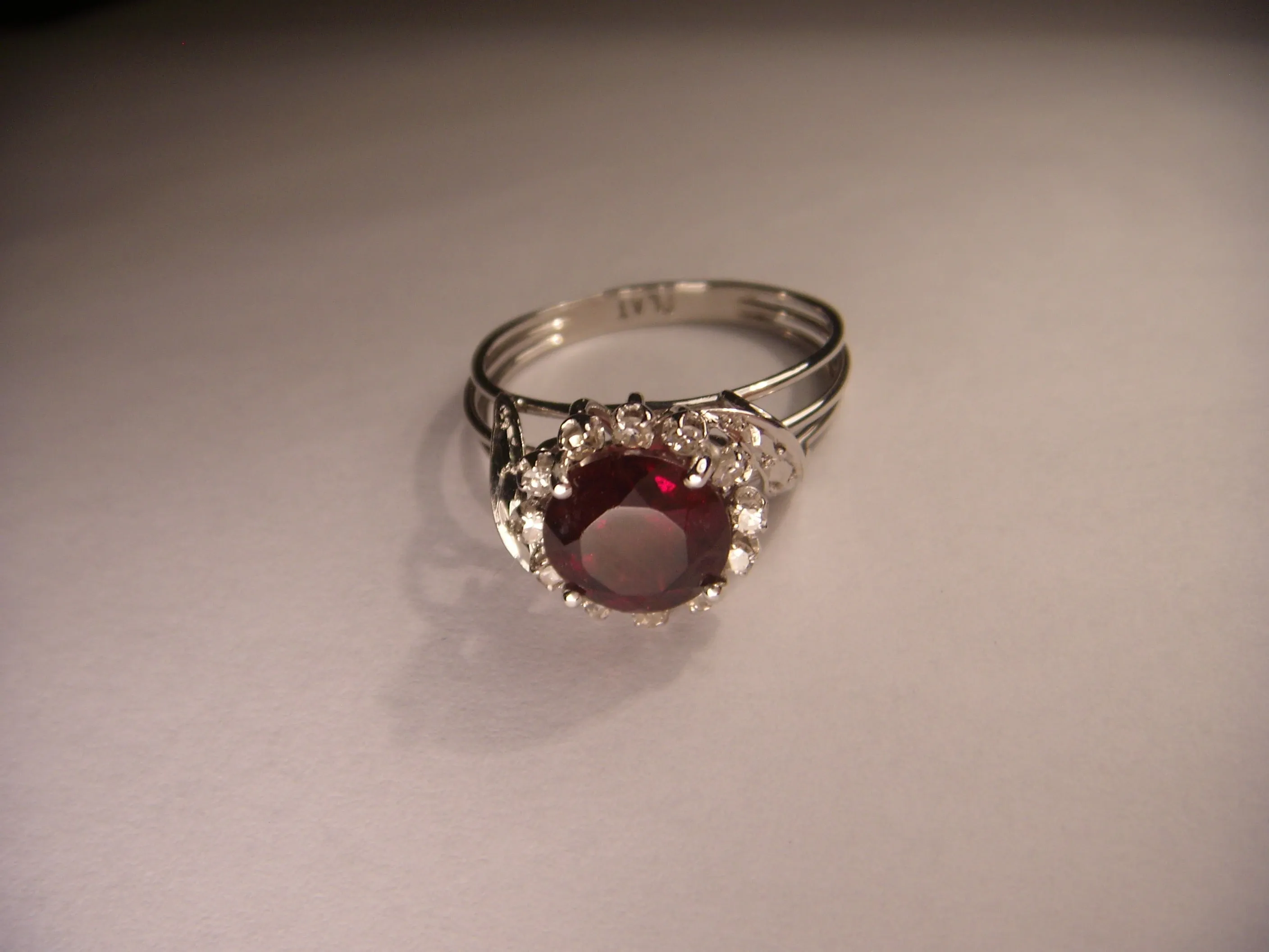 Beautiful Antique 18K White Gold Platinum Garnet Diamond Handmade Ring