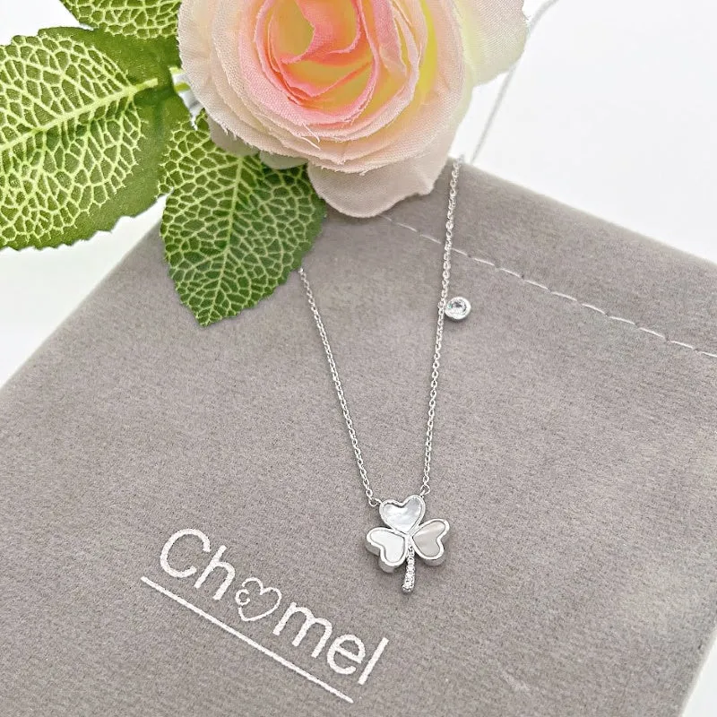 Clover Leaf Mother of Pearl Necklace