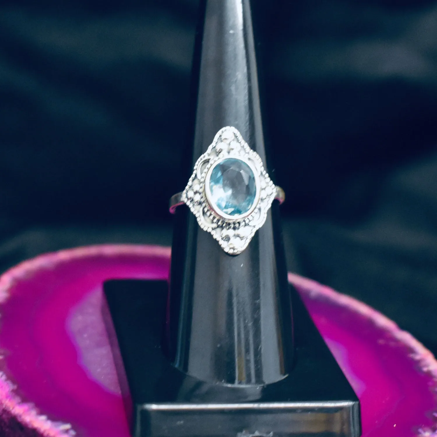 Detailed Blue Quartz Ring (925) Sterling Silver