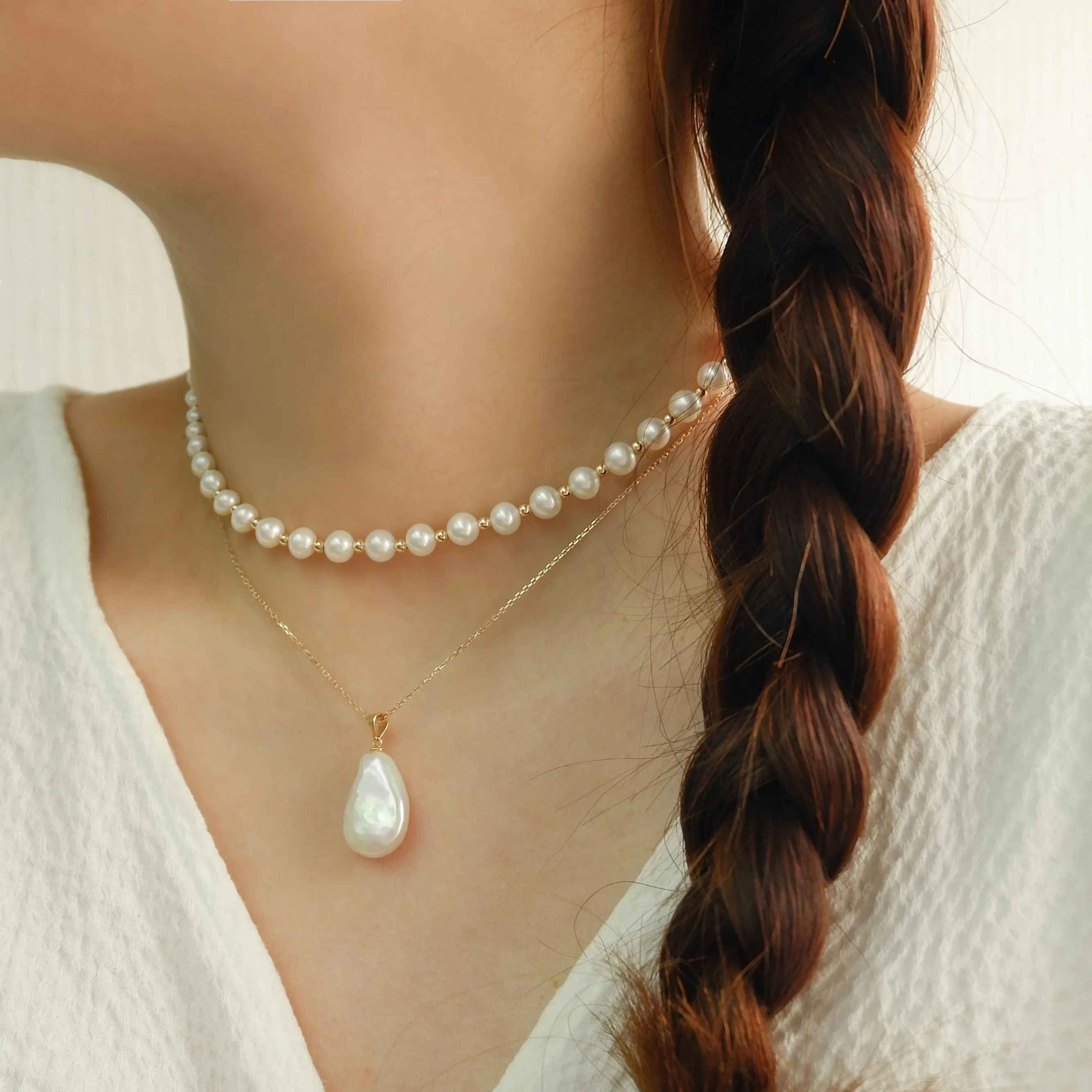 DOUBLE LOVE PEARL BEADED NECKLACE