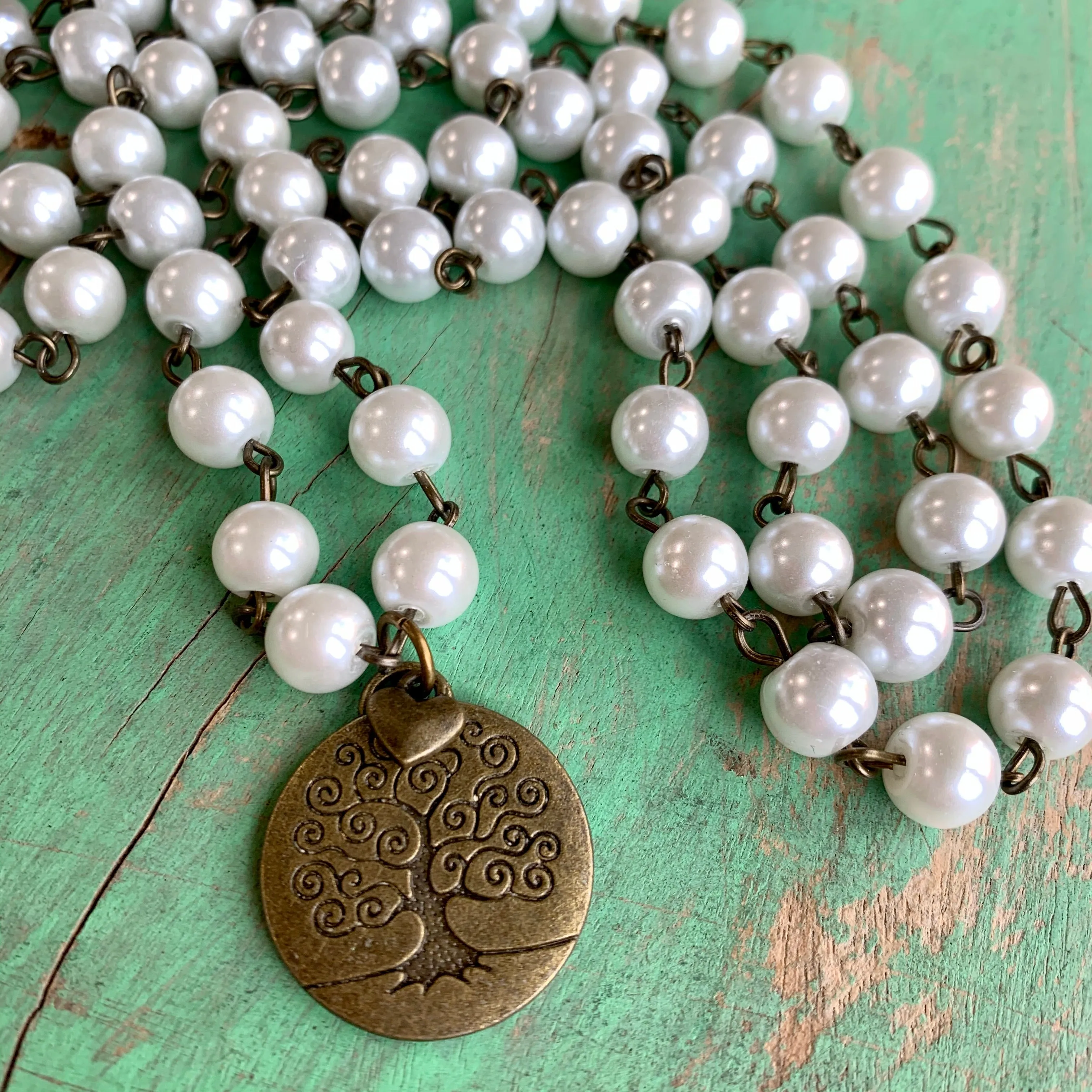 Family Tree Pearl Necklace and Earrings