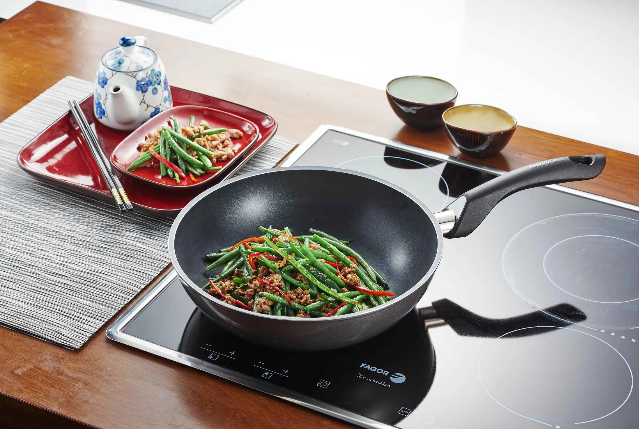 Happycall Titanium Wok, 10in (Induction Capable)