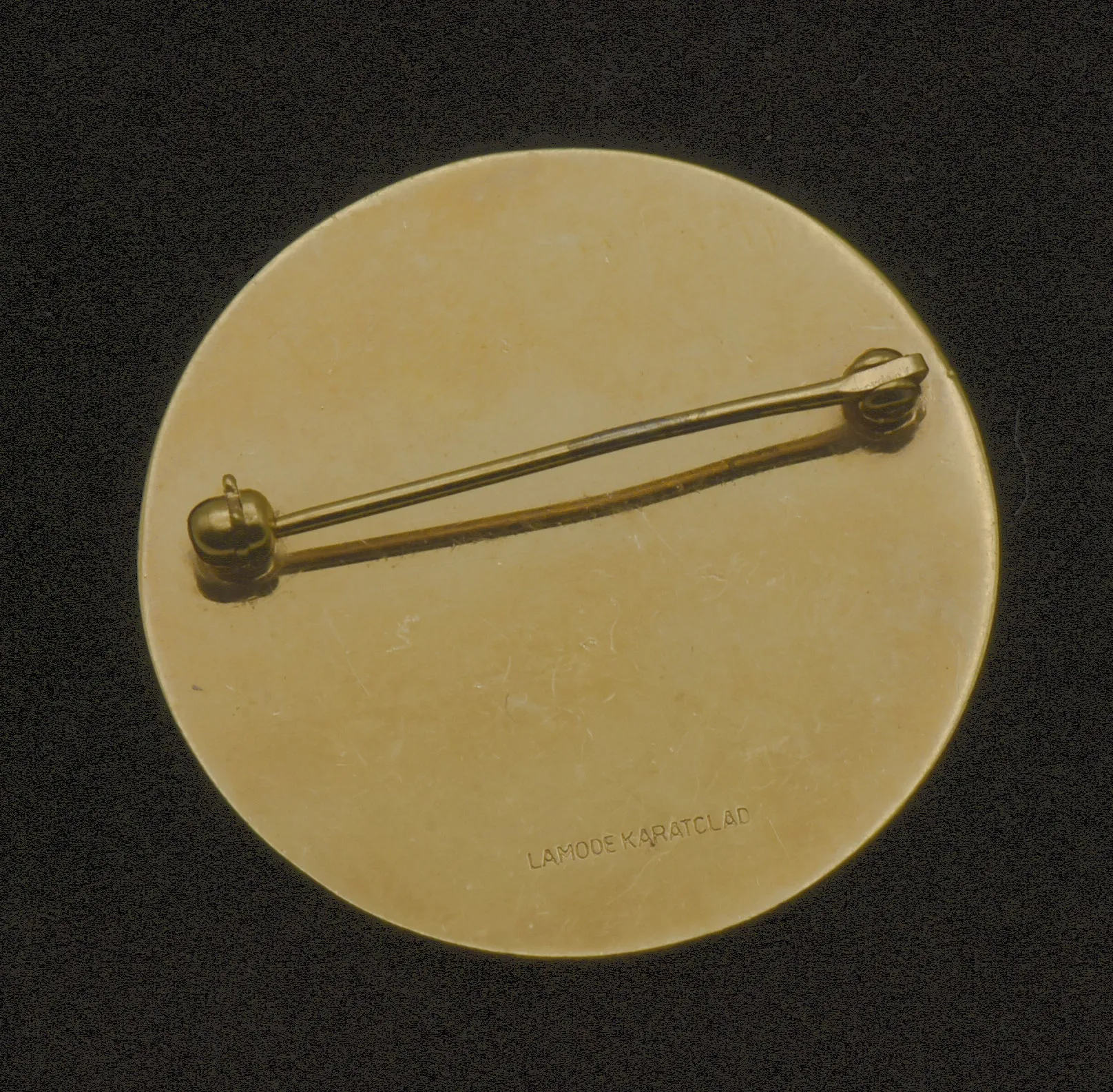 Lamode - Gold Tone Vintage Brooch