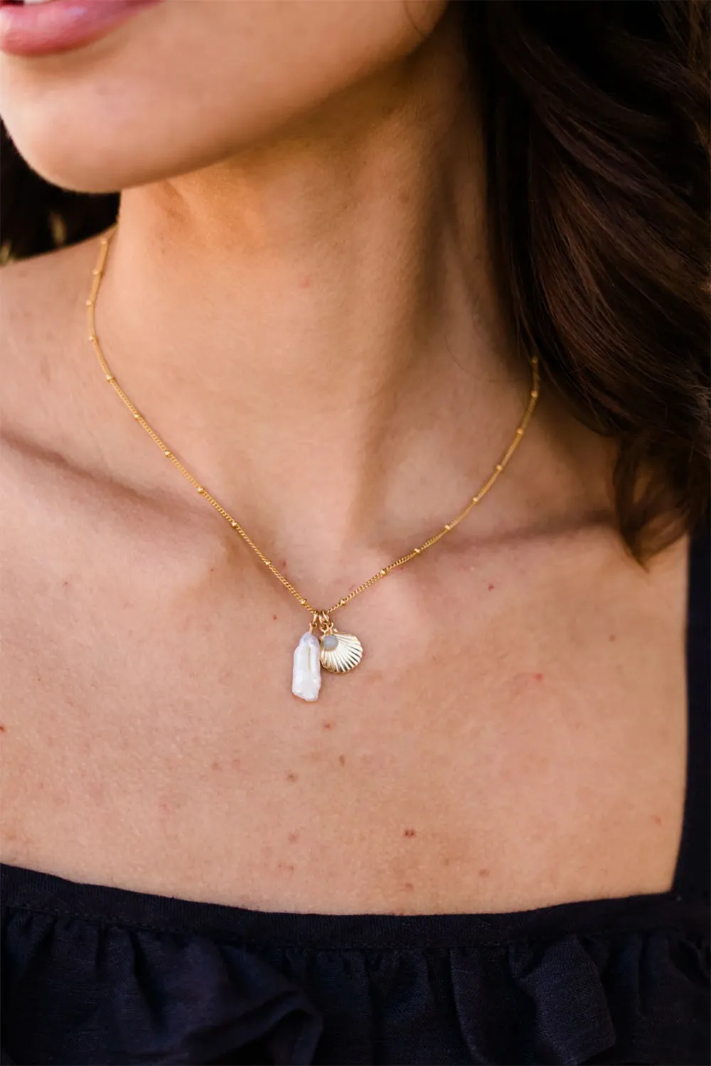 SEASHELL NECKLACE Gold/Pearl/Angelite