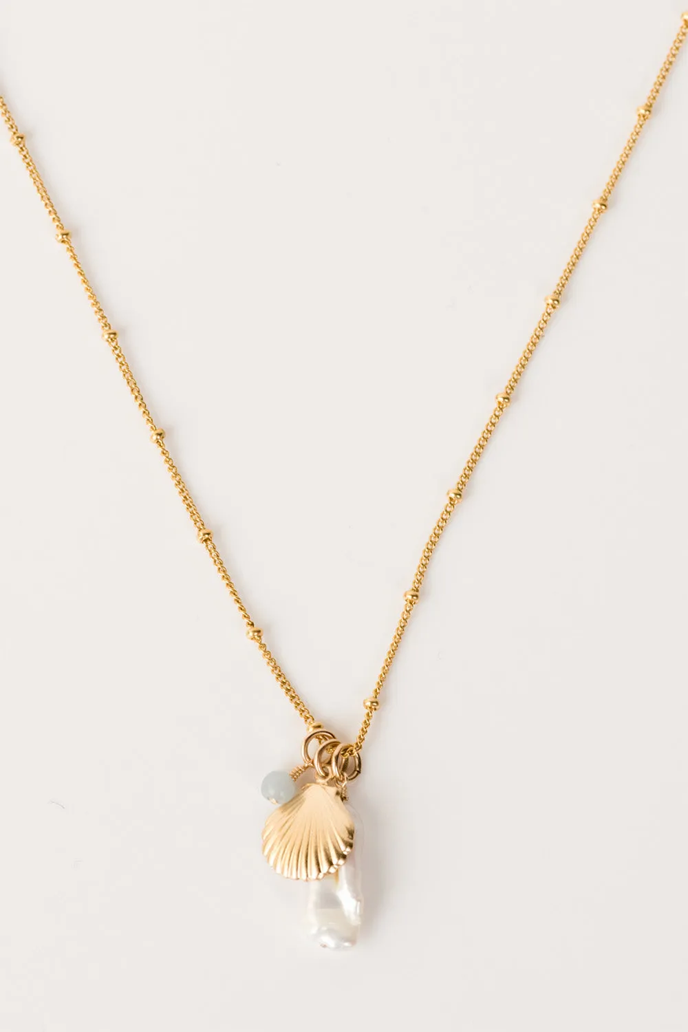 SEASHELL NECKLACE Gold/Pearl/Angelite