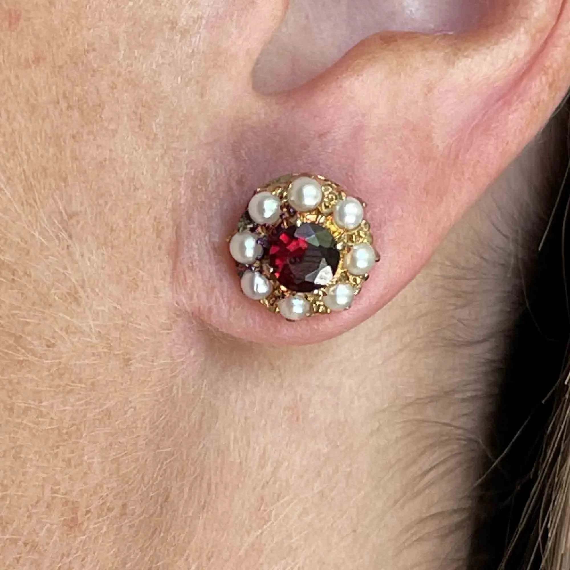 Vintage 10K Gold Garnet Pearl Stud Earrings