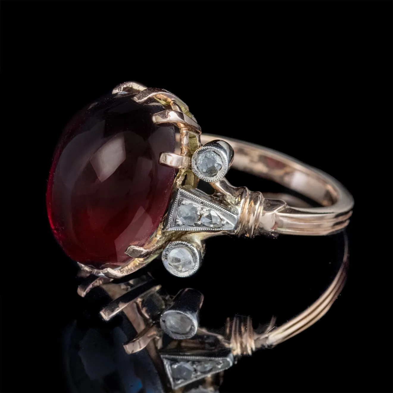 Vintage Cabochon Garnet Diamond Ring 9Ct Gold 10Ct Garnet Circa 1930