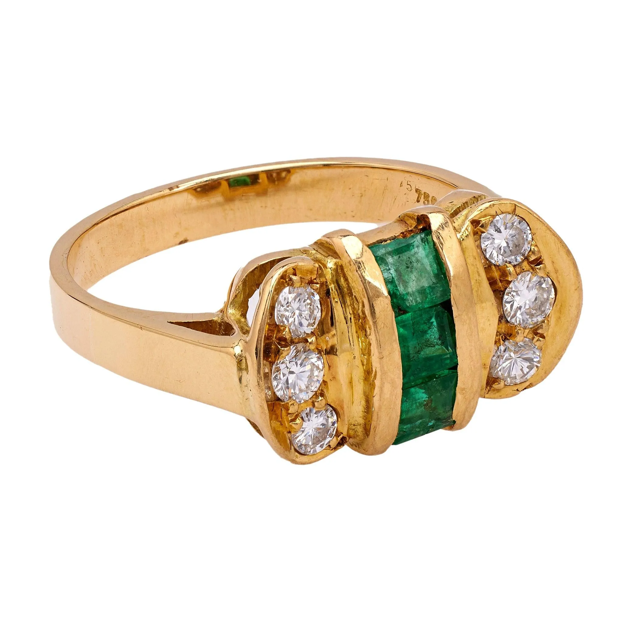 Vintage Emerald and Diamond 18k Yellow Gold Ring