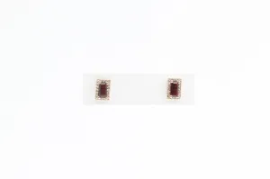 Yellow Gold Checkerboard Cut Garnet Earring